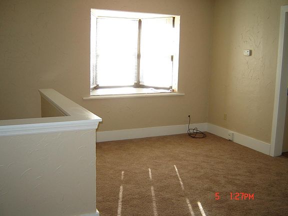 3rd image of 2811 W Milton Ave