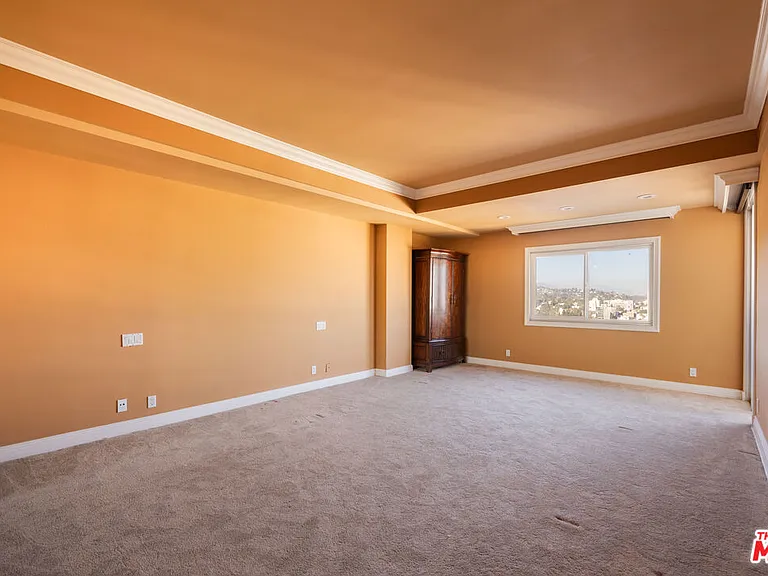 7250 Franklin Ave #1209 — Photo 13