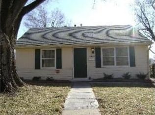5009 Locust Ave, Kansas City, KS 66106