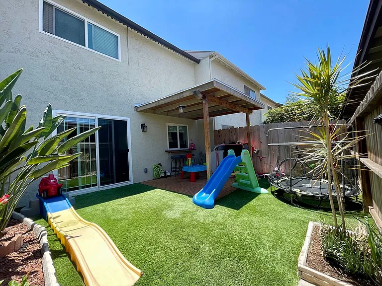 1280 Denver Ln #E — Photo 15
