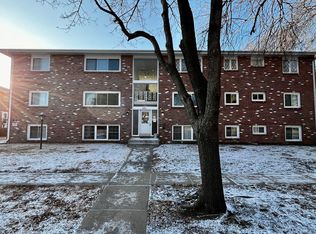 2301 S 14th St #C2, Lincoln, NE 68502