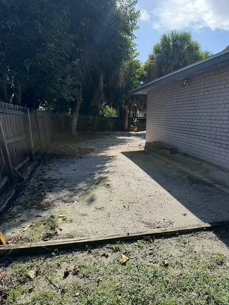 Studio, 200 sqft, $700 — Photo 2