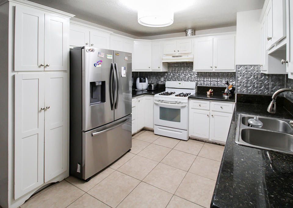 1st image of 81272 Palmwood Dr