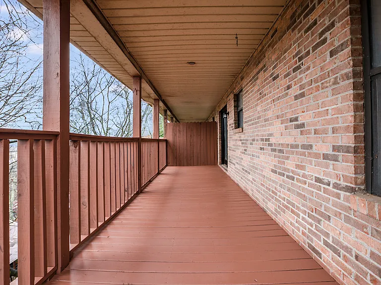 Hillwood Villas — Photo 29