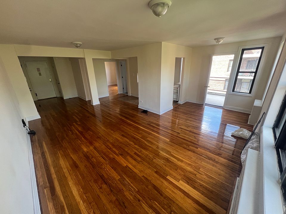 1st image of 144-70 41st Ave #610