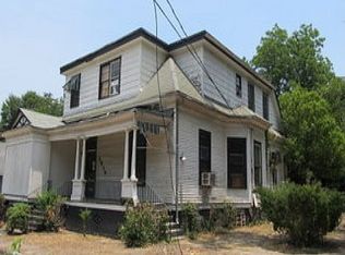 1312 Holt Ave, Macon, GA 31204