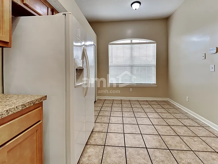 7829 Invermere Blvd — Photo 3