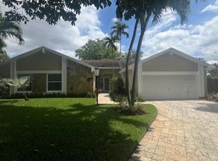 14725 SW 53rd Ter, Miami, FL 33185