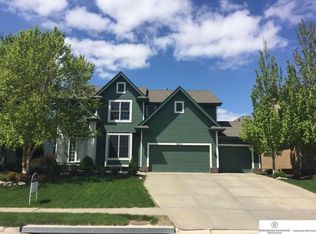 6412 N 159th St, Omaha, NE 68116