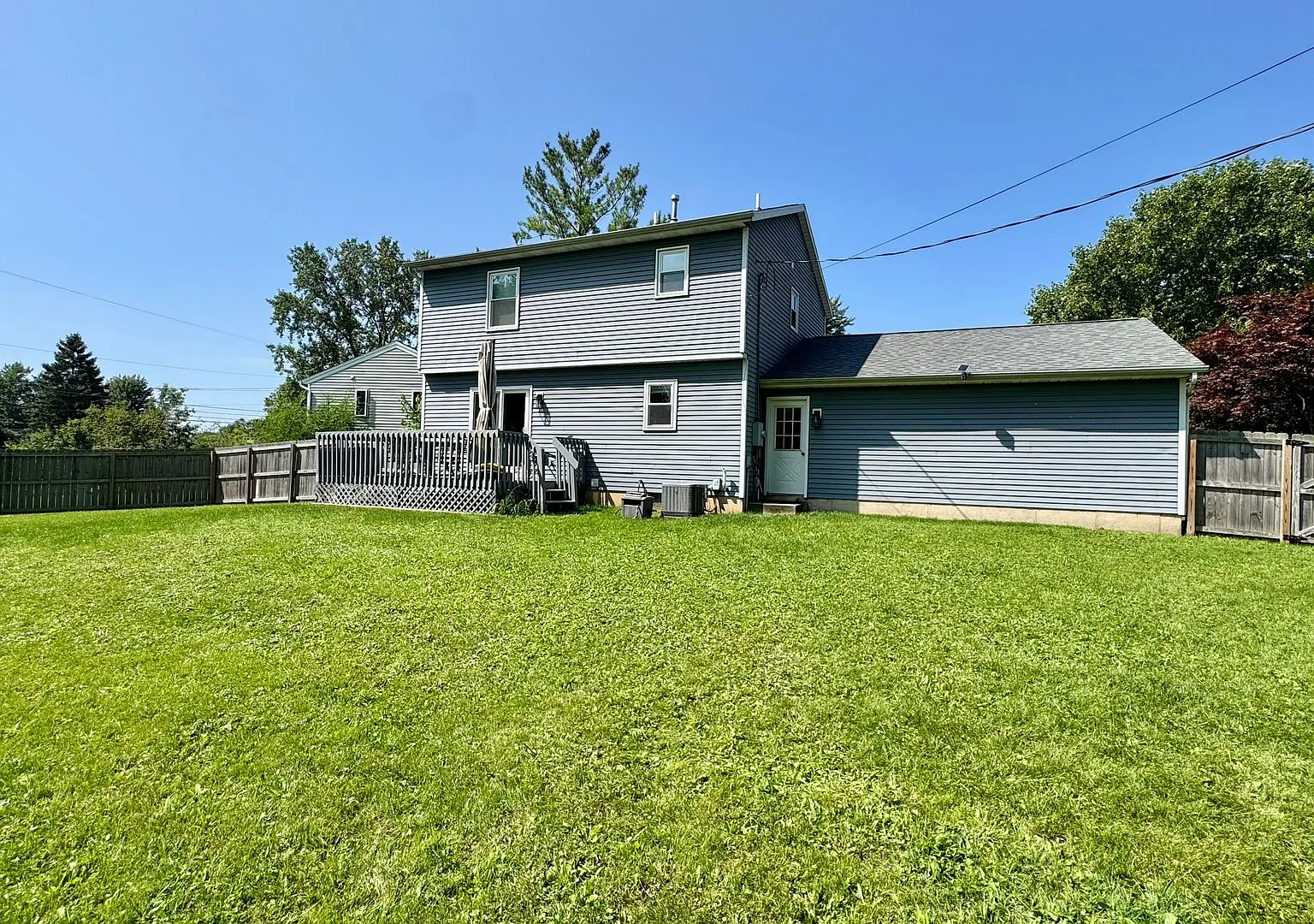 1746 Andover Ln SE - East Grand Rapids Schools — Photo 3