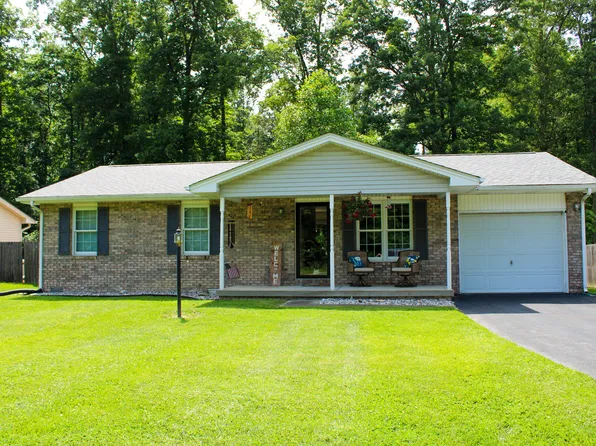 587 S Gum St, North Vernon, IN 47265