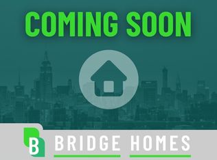 312 Suzanne Dr, Jacksonville, FL 32218