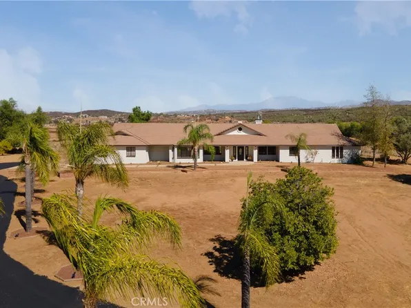 41600 Intrepid Rd, Hemet, CA 92544