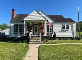 584 W Broadway St, Wellston, OH 45692