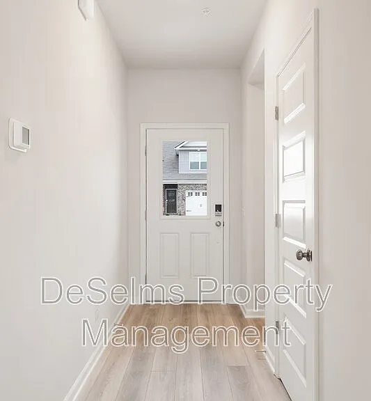 431 Alcott Way — Photo 5