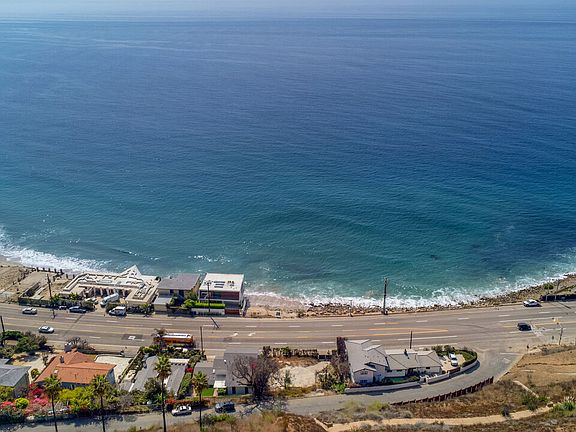 4th image of 21711 Pacific Coast Hwy