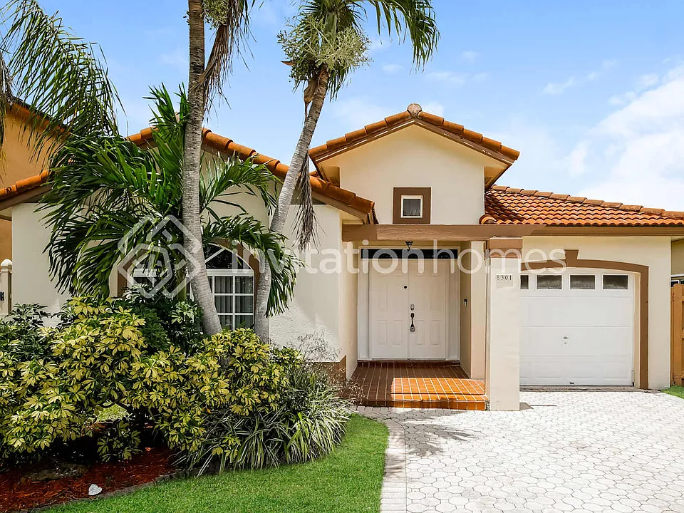 8301 NW 194th Ter