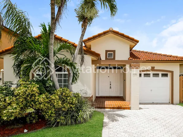 8301 NW 194th Ter, Hialeah, FL 33015