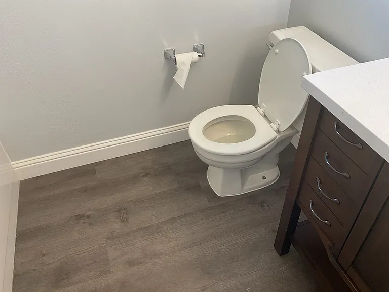 9600 Allegheny Dr — Photo 17