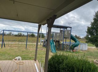 15750 Ford Rd, Chanute, KS 66720