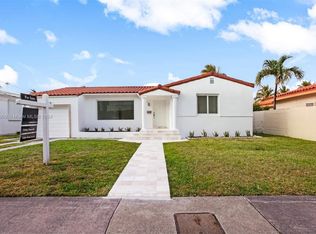 1465 Daytonia Rd, Miami Beach, FL 33141