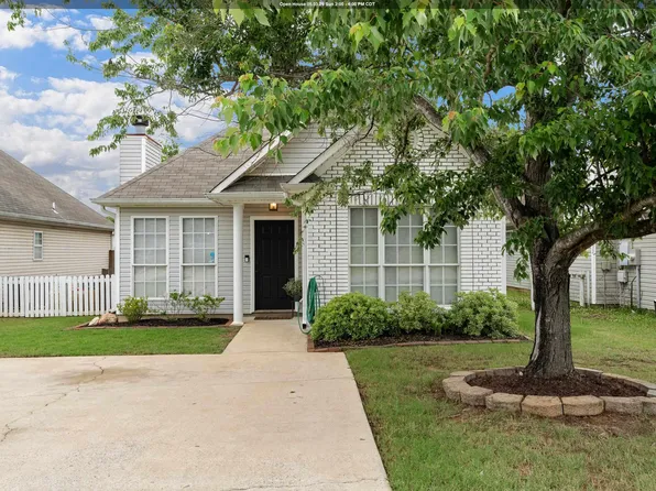 7922 Wynwood Ln, Helena, AL 35080