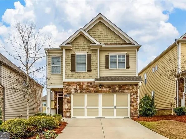 6622 Trailblazer Rd, Flowery Branch, GA 30542