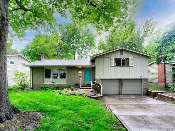 3522 W 74th St, Prairie Village, KS 66208
