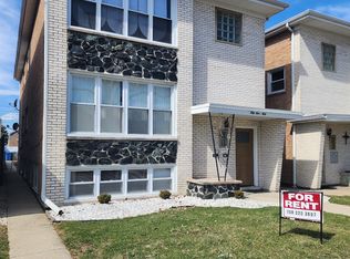 5950 S Kilbourn Ave, Chicago, IL 60629
