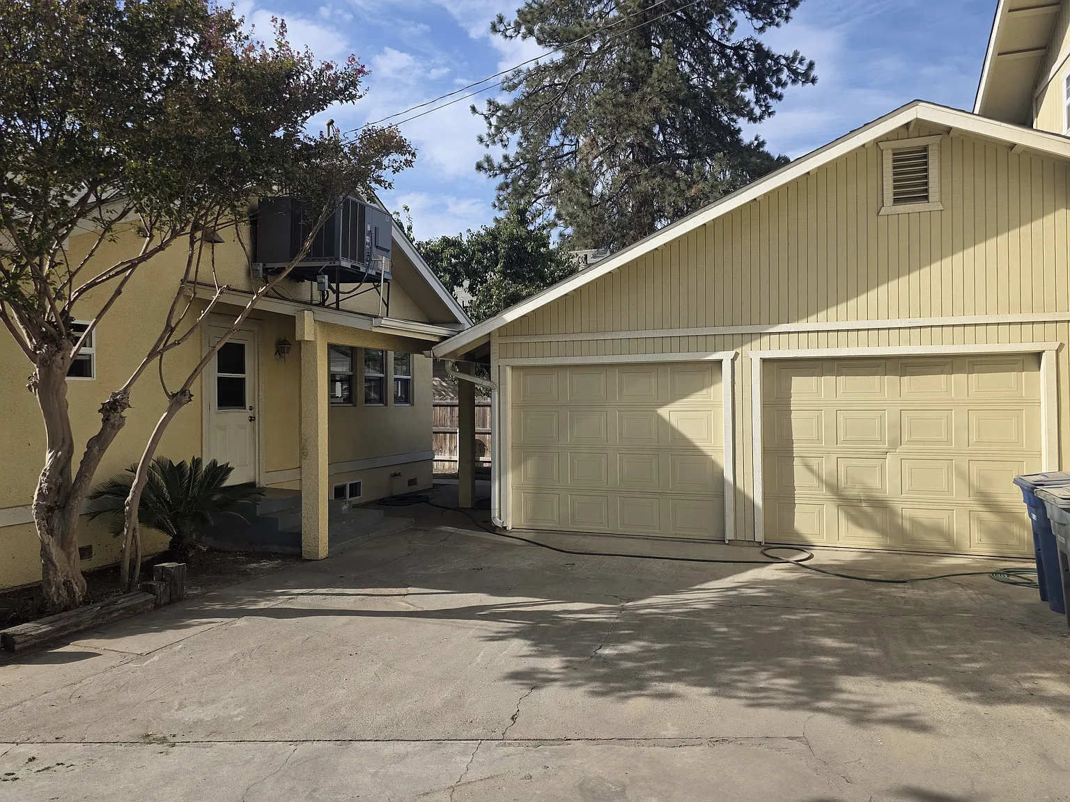 3 bed, 1250 sqft, $1,850 — Photo 3