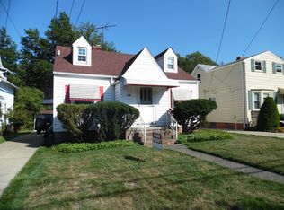 1529 Sheridan Rd, South Euclid, OH 44121