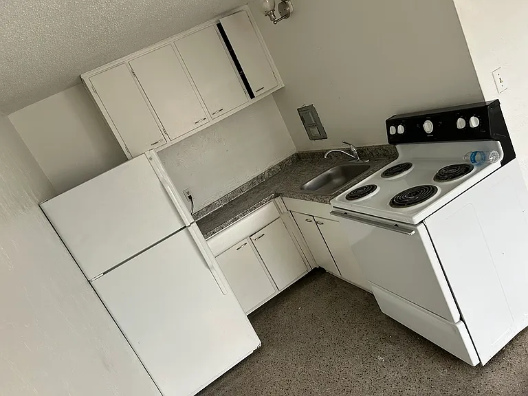 565 Dr Mary McLeod Bethune Blvd — Photo 5