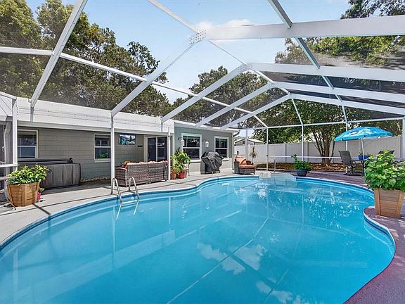 5th image of 508 COCOPLUM DRIVE