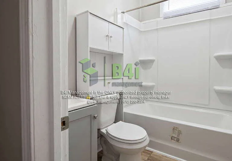 705 Barnesville St — Photo 13