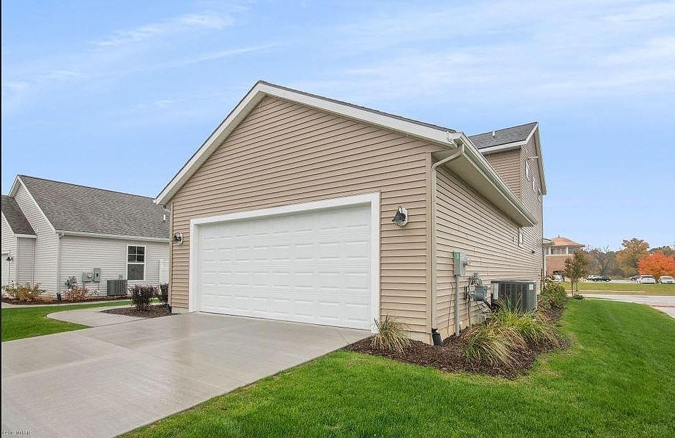 6725 Promenade St NE Rockford MI Zillow Apartments for Rent in Rockford