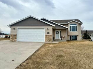 2445 Valley Vw, Hawley, MN 56549