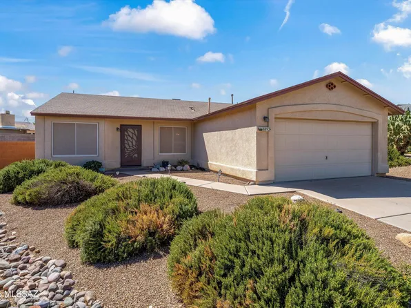 8892 E Apache Well Pl, Tucson, AZ 85730