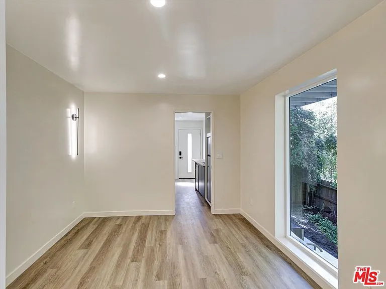 6921 Paseo Del Serra #1/2 — Photo 9