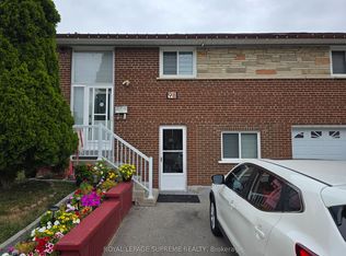 98 Futura Dr, Toronto, ON M3N 2L7