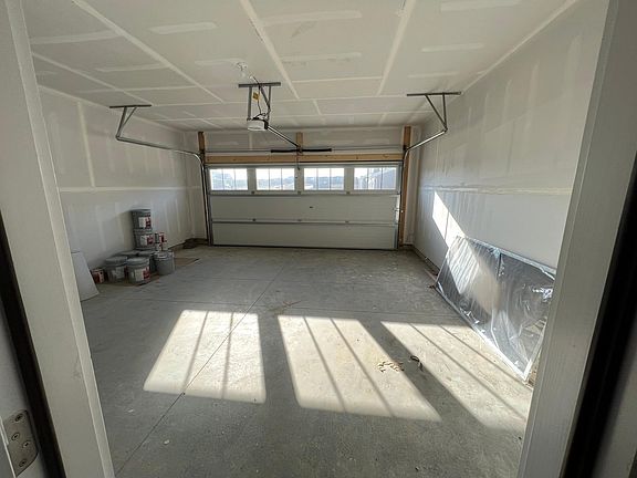 2nd image of 5559 Beagle Ct
