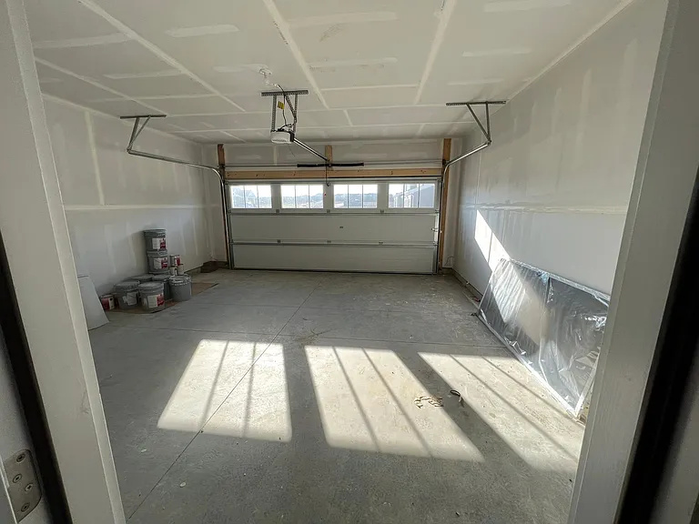 5559 Eagle Ct — Photo 2