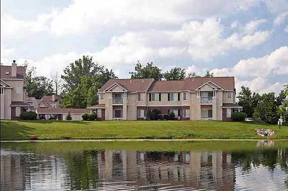 Windsor Oaks — Photo 6