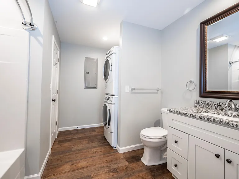 713 Lorene Cir #6 — Photo 14