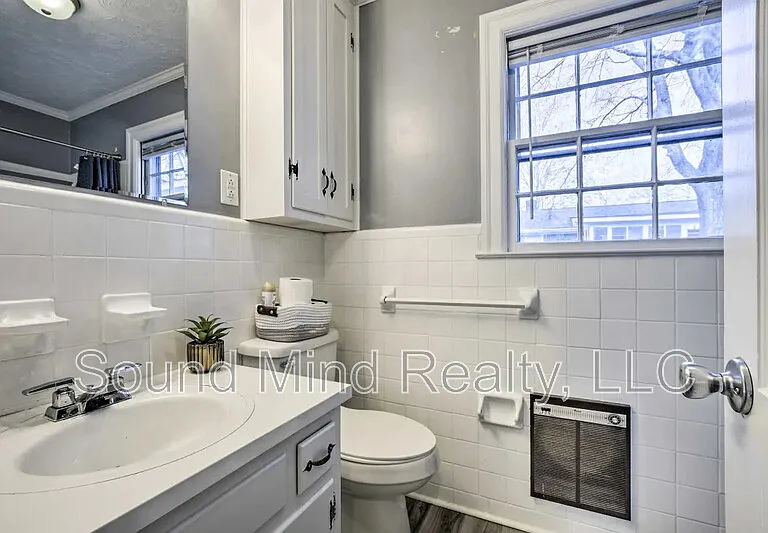 144 Parkwood Cir — Photo 21