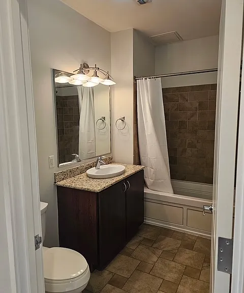 815 Arch St #7 — Photo 6