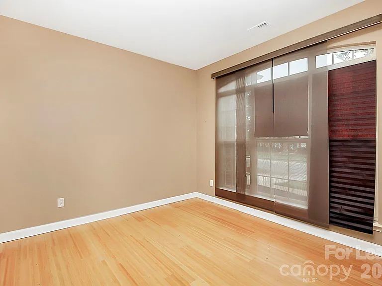 3415 Fallowbrook Forest Dr — Photo 11
