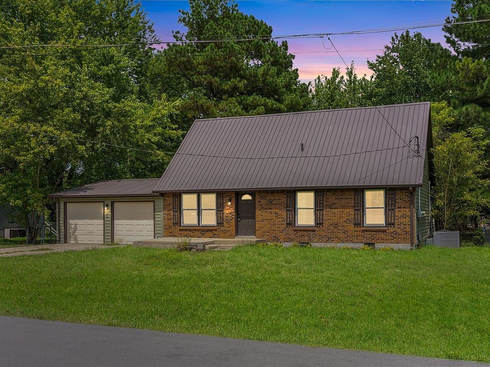 1st image of 509 Jewel Dr