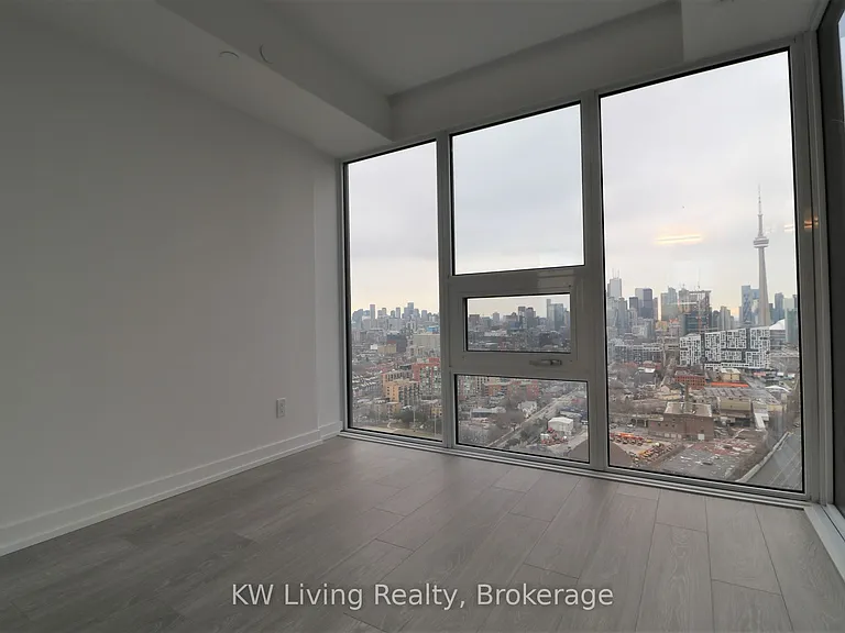 19 Western Battery Rd #3120 — Photo 13