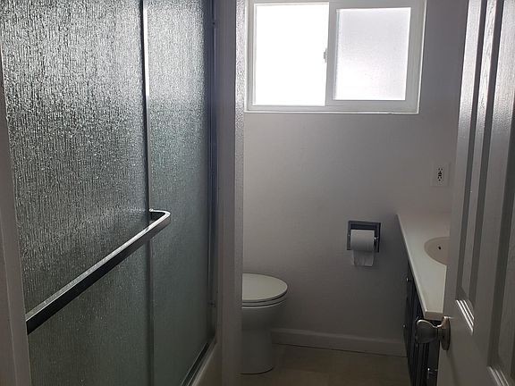 4th image of 5142 Muir Ave