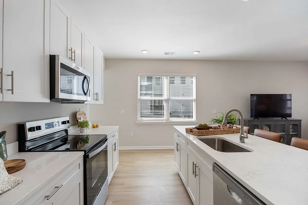 River Road Townhomes - River Road Townhomes